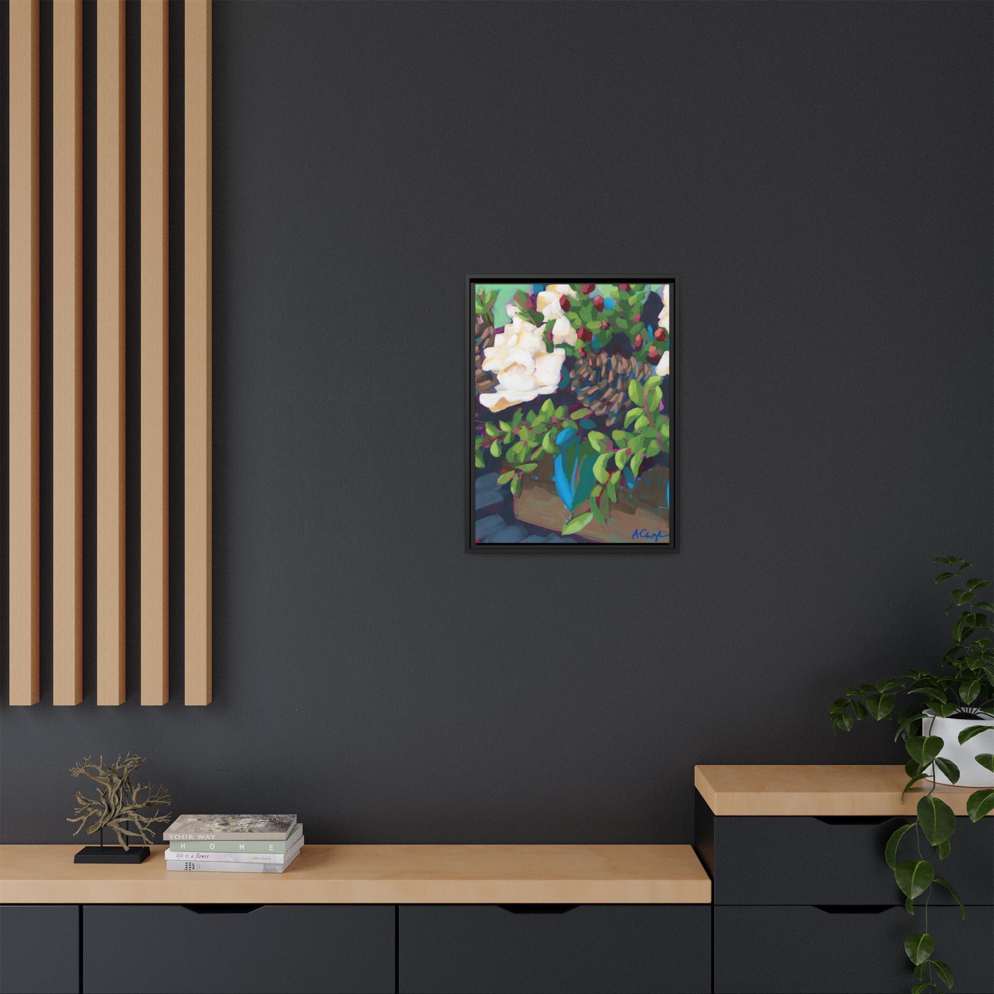 Winter Floral Holly & Pinecone